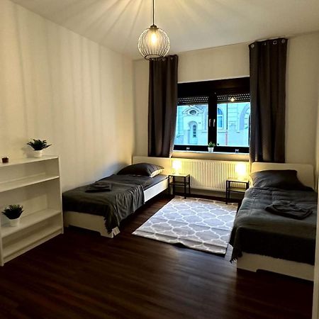 Cozy Apartment With Garden In Гельзенкирхен Экстерьер фото