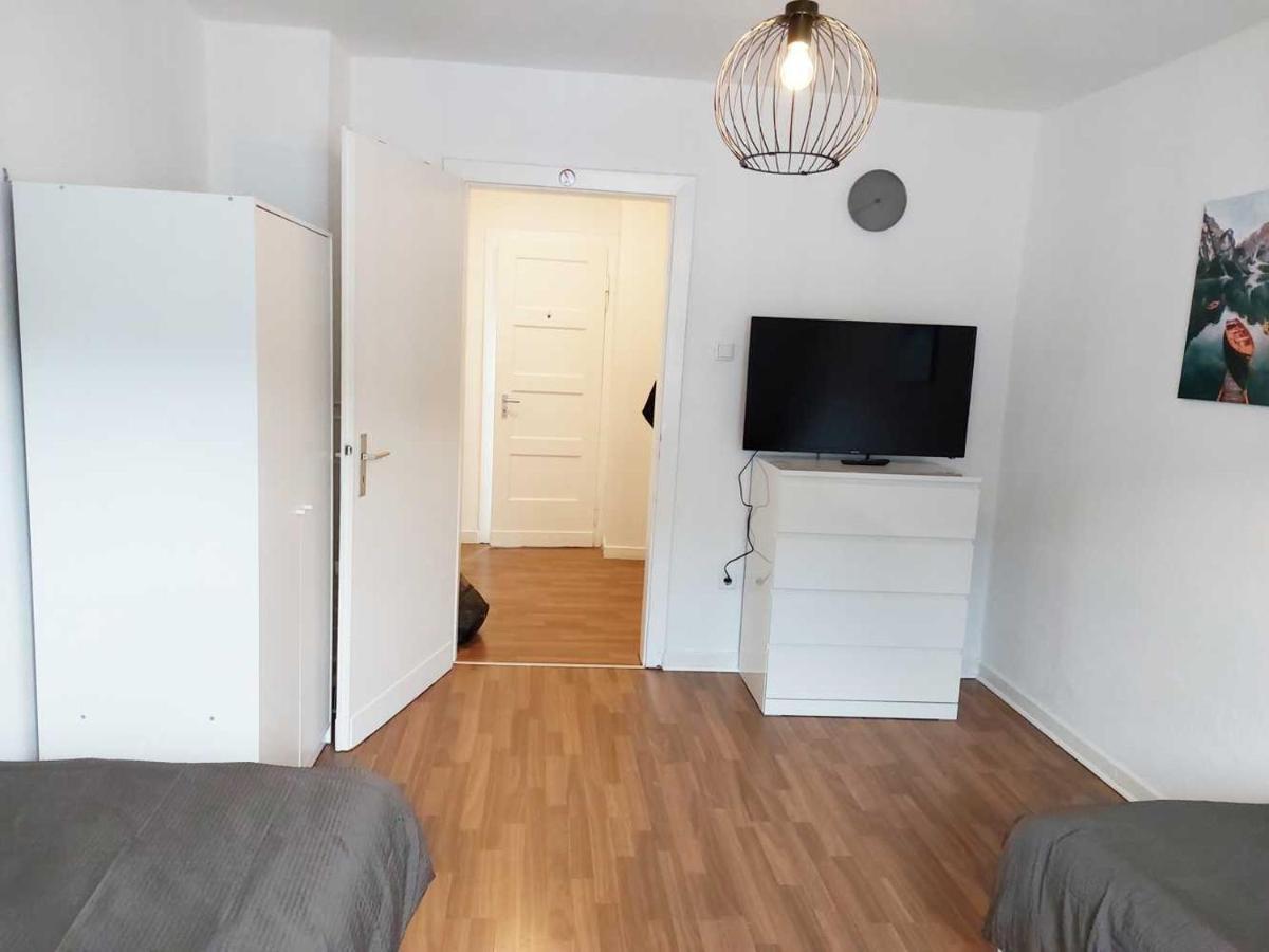Cozy Apartment With Garden In Гельзенкирхен Экстерьер фото