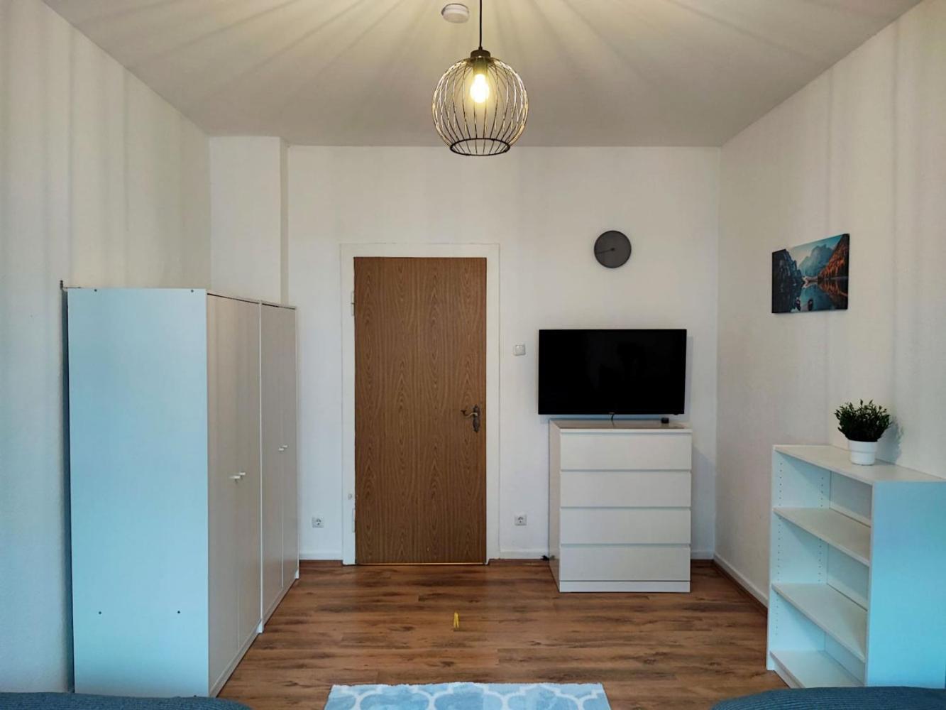 Cozy Apartment With Garden In Гельзенкирхен Экстерьер фото