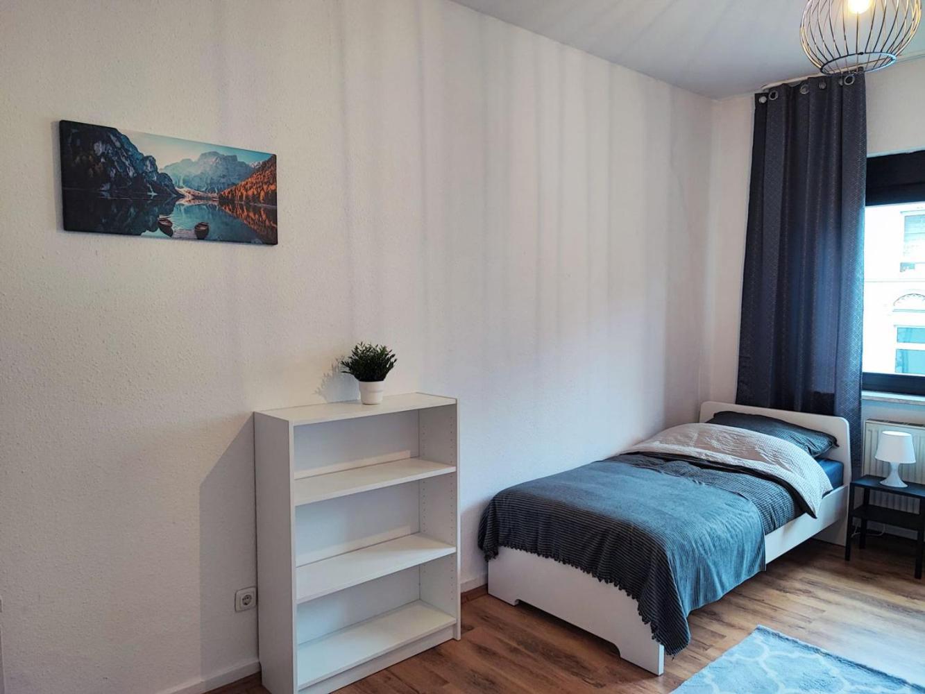 Cozy Apartment With Garden In Гельзенкирхен Экстерьер фото