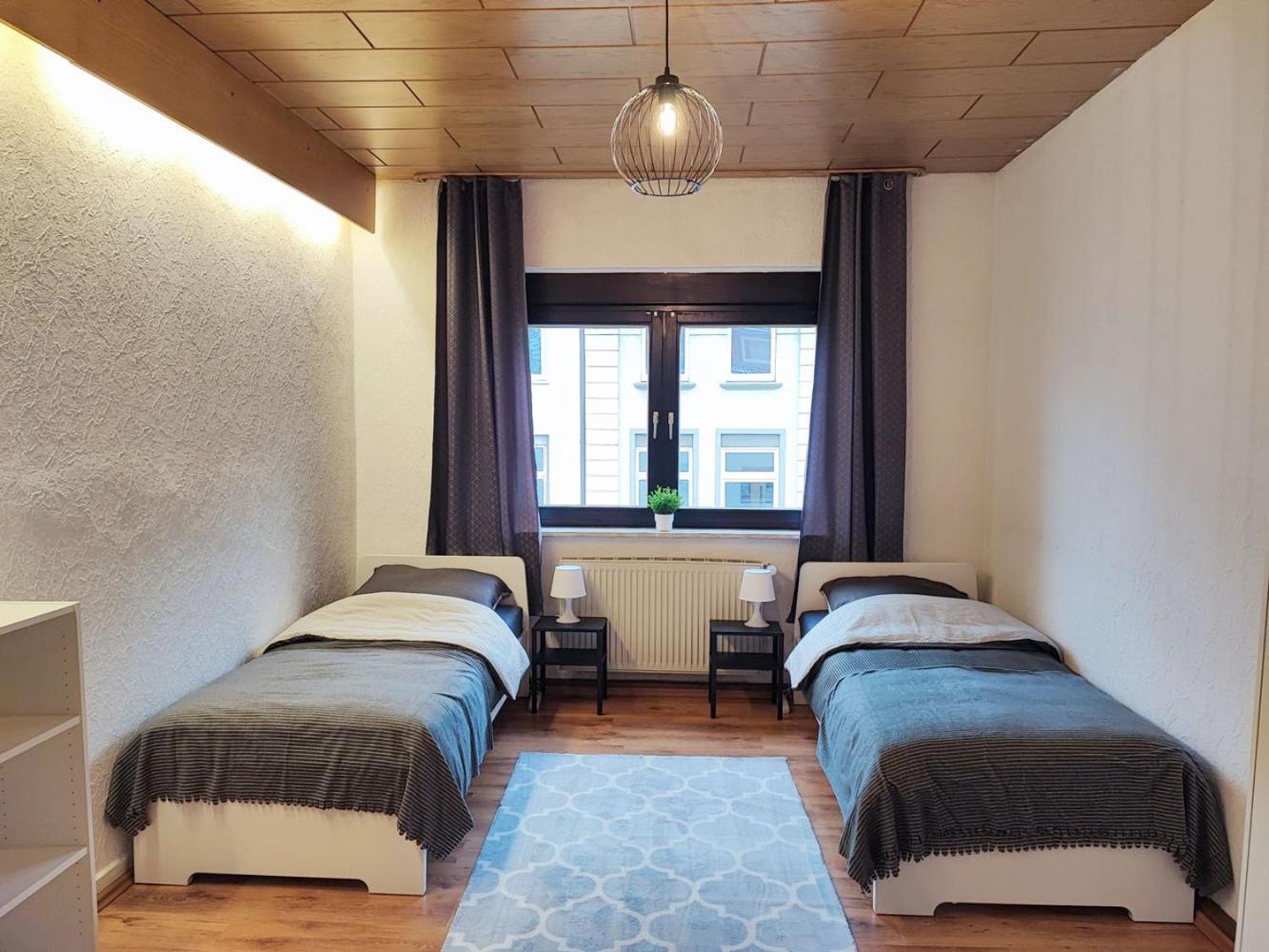 Cozy Apartment With Garden In Гельзенкирхен Экстерьер фото