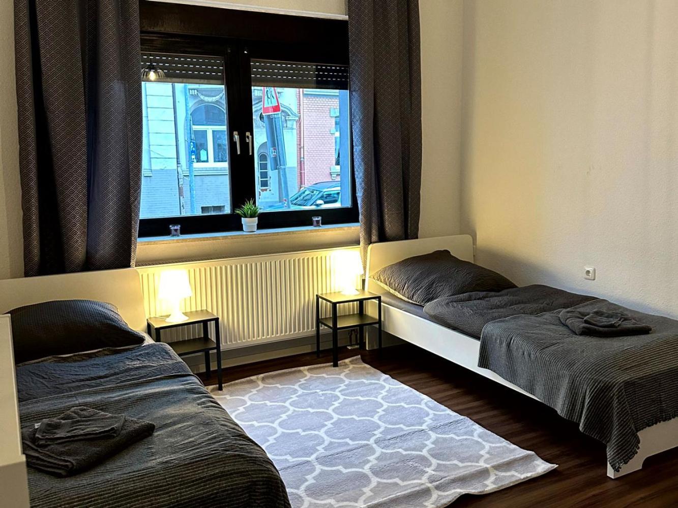 Cozy Apartment With Garden In Гельзенкирхен Экстерьер фото