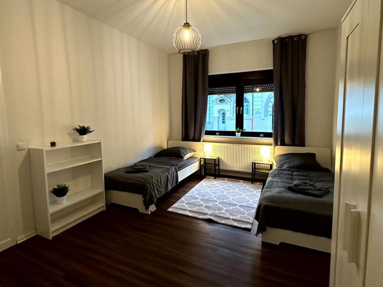 Cozy Apartment With Garden In Гельзенкирхен Экстерьер фото